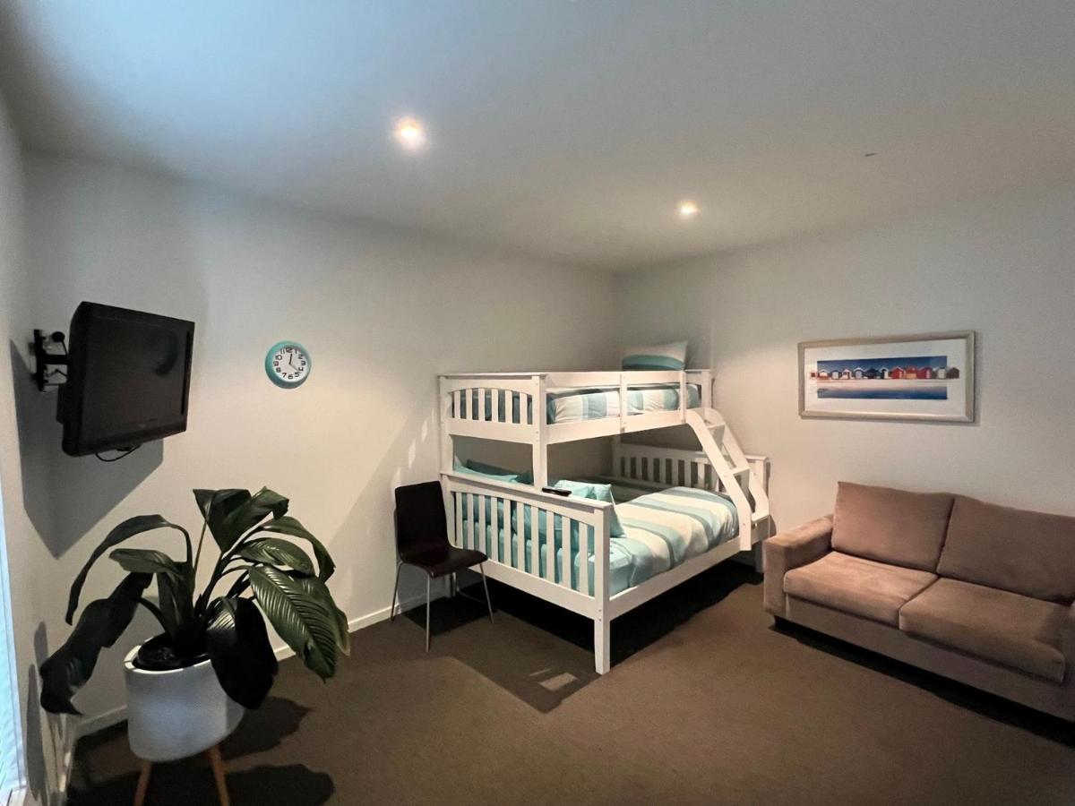 Phillip Island Holiday Apartments 卡尔斯 外观 照片