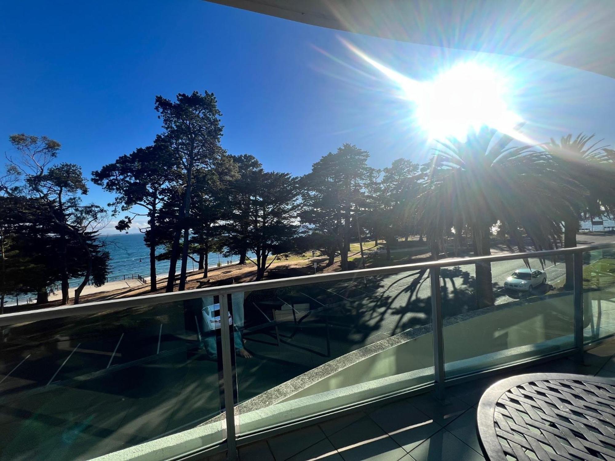 Phillip Island Holiday Apartments 卡尔斯 外观 照片