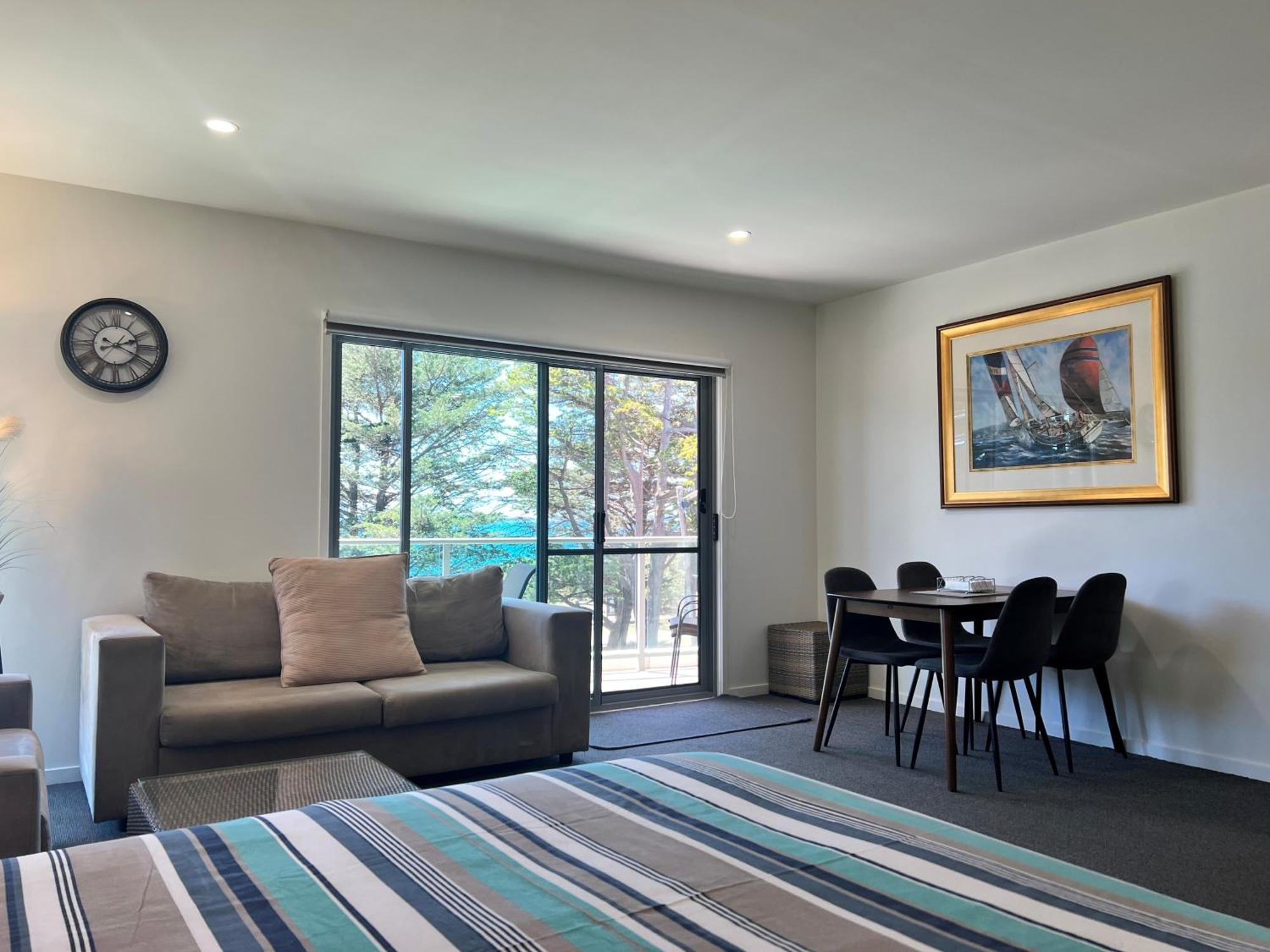 Phillip Island Holiday Apartments 卡尔斯 外观 照片